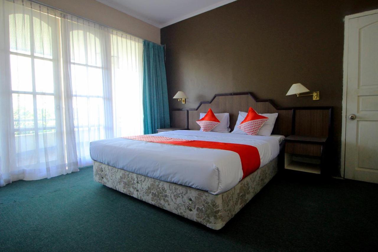 Oyo 2360 Hotel Rio Bengkulu Eksteriør billede