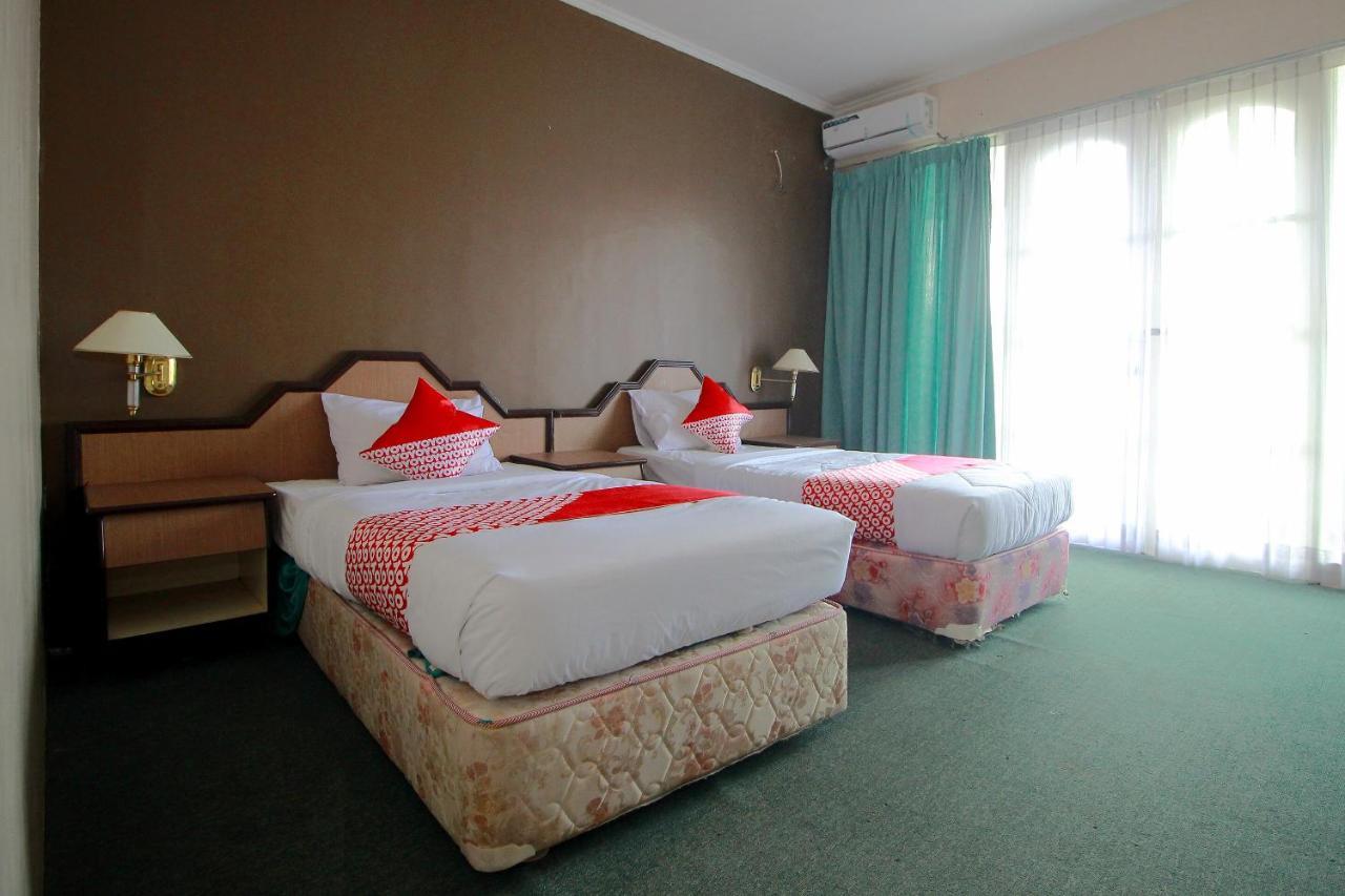Oyo 2360 Hotel Rio Bengkulu Eksteriør billede