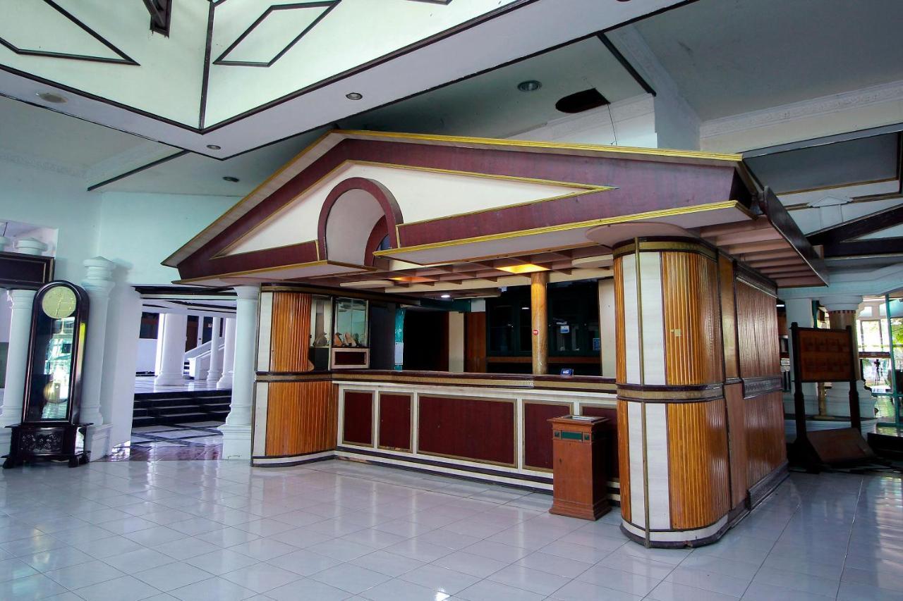 Oyo 2360 Hotel Rio Bengkulu Eksteriør billede