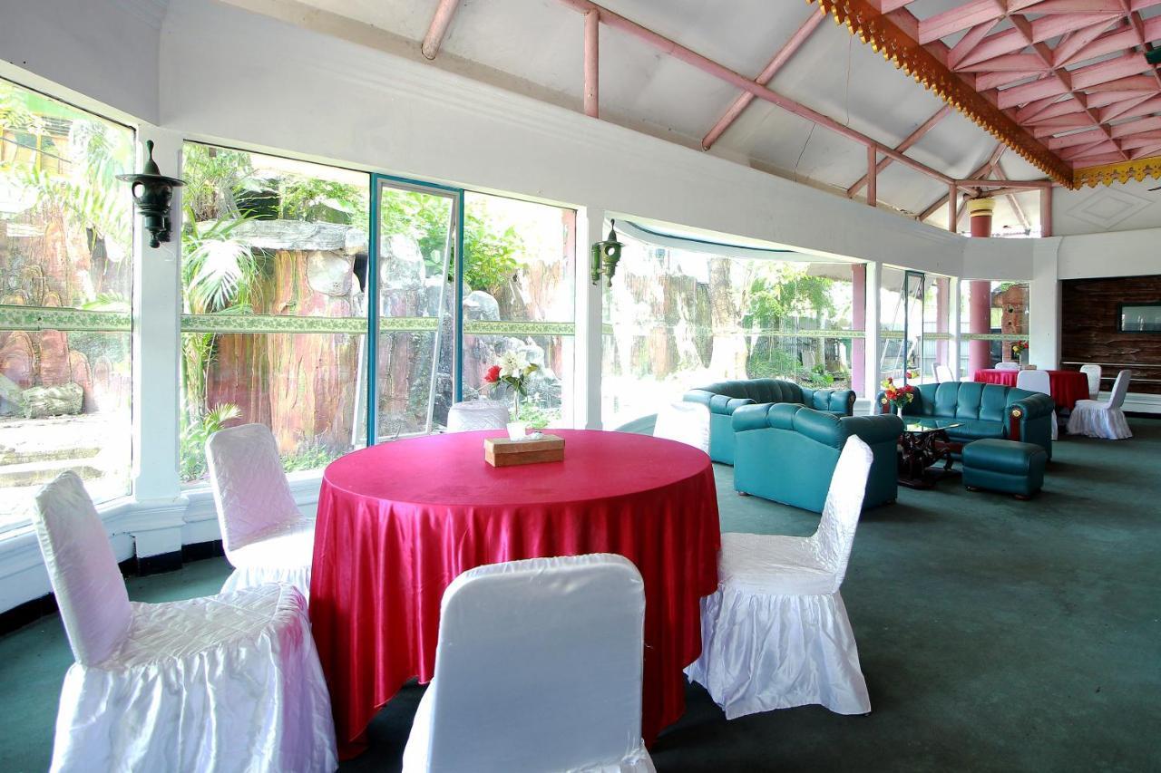 Oyo 2360 Hotel Rio Bengkulu Eksteriør billede