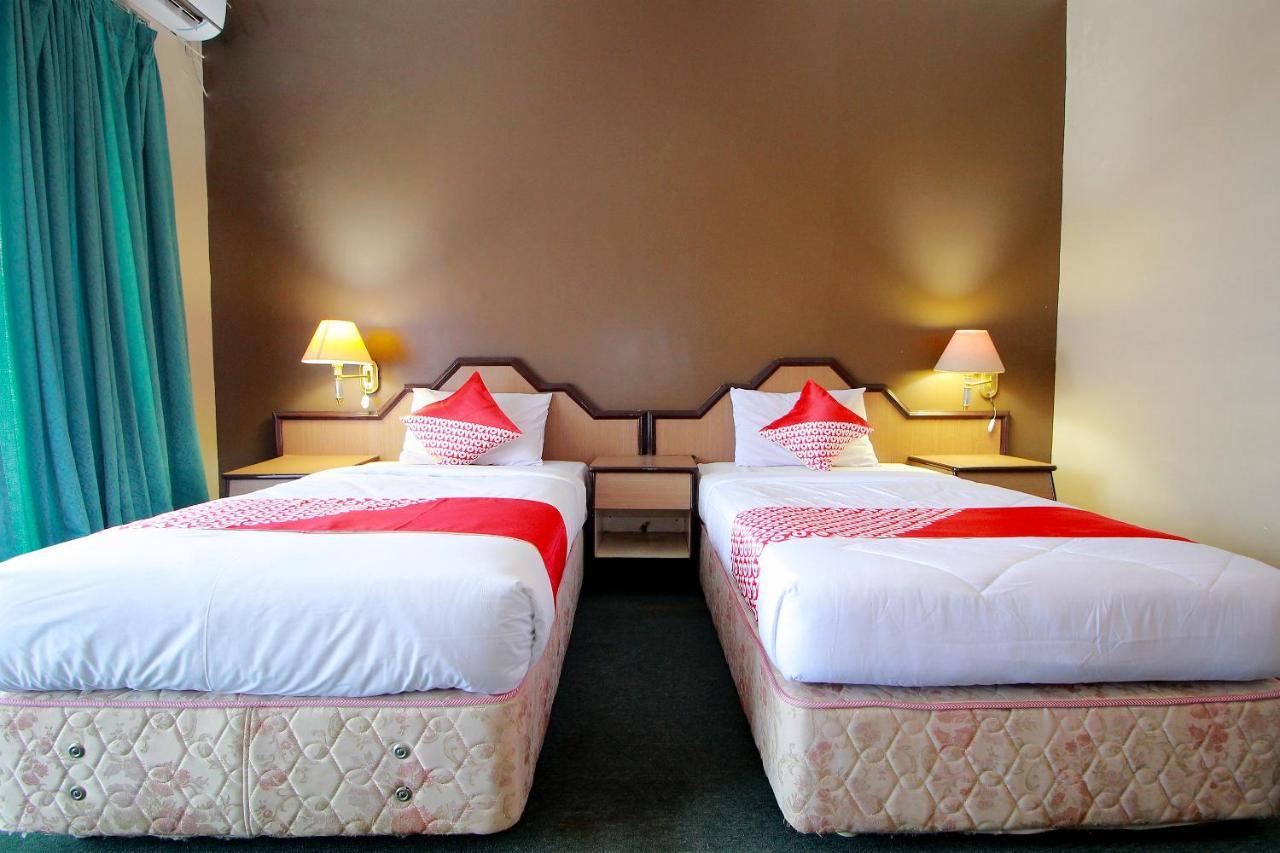 Oyo 2360 Hotel Rio Bengkulu Eksteriør billede